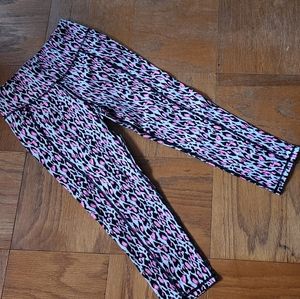 $60 designer betsey johnson 3/4 length leopard print workout/running leggings xs